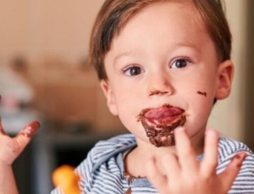 O que ocorre no cérebro dos bebês e crianças pequenas quando consomem açúcar
